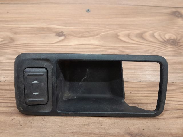 bontott FORD FOCUS C-MAX I Bal hátsó Ablakemelő Kapcsoló