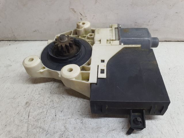 bontott FORD FOCUS C-MAX I Bal hátsó Ablakemelő Motor