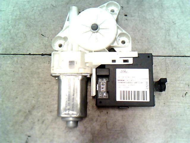 bontott FORD FOCUS C-MAX I Bal hátsó Ablakemelő Motor