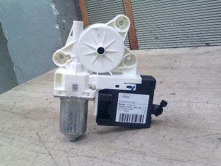 bontott FORD FOCUS C-MAX I Bal hátsó Ablakemelő Motor