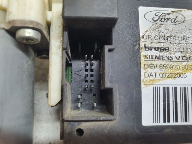 bontott FORD FOCUS C-MAX I Bal hátsó Ablakemelő Motor