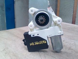 bontott FORD FOCUS C-MAX I Bal hátsó Ablakemelő Motor