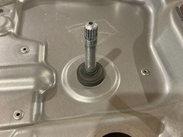 bontott FORD FOCUS C-MAX I Bal hátsó Ablakemelő Szerkezet (Mechanikus)