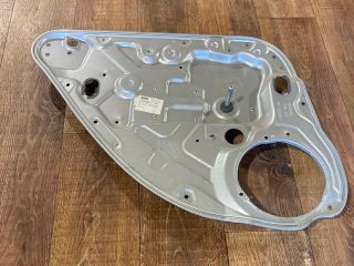 bontott FORD FOCUS C-MAX I Bal hátsó Ablakemelő Szerkezet (Mechanikus)