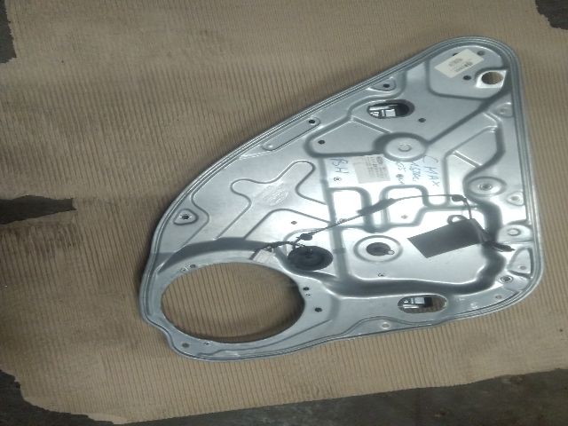 bontott FORD FOCUS C-MAX I Bal hátsó Ablakemelő Szerkezet (Mechanikus)