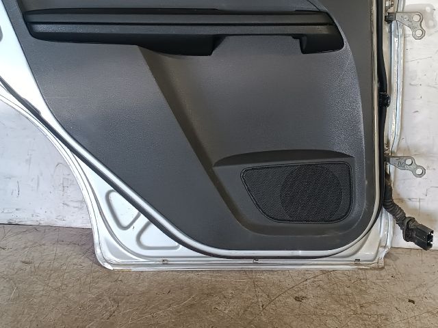 bontott FORD FOCUS C-MAX I Bal hátsó Ajtó (Részeivel)