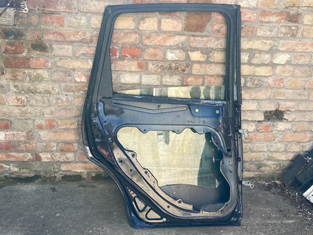 bontott FORD FOCUS C-MAX I Bal hátsó Ajtó (Üres lemez)