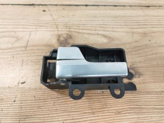 bontott FORD FOCUS C-MAX I Bal hátsó Belső Kilincs