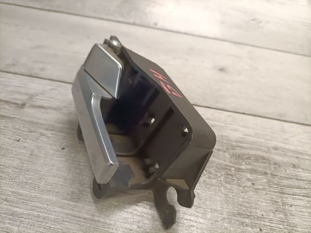 bontott FORD FOCUS C-MAX I Bal hátsó Belső Kilincs