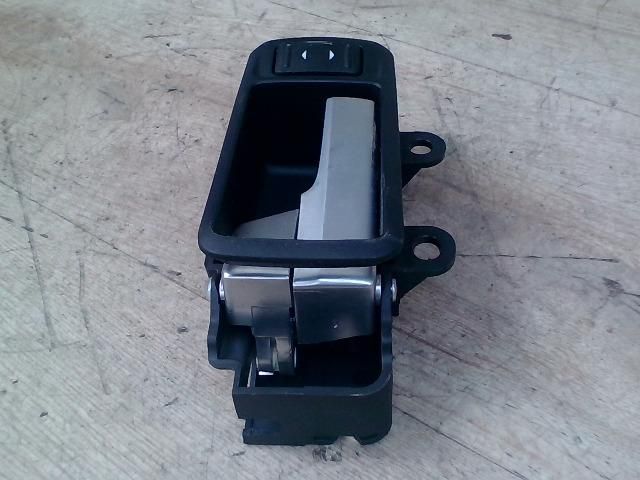 bontott FORD FOCUS C-MAX I Bal hátsó Belső Kilincs