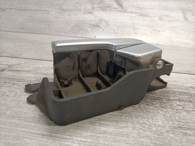 bontott FORD FOCUS C-MAX I Bal hátsó Belső Kilincs