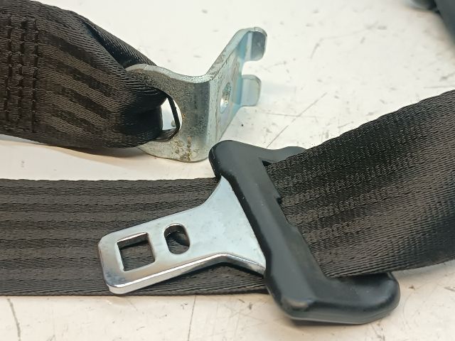 bontott FORD FOCUS C-MAX I Bal hátsó Biztonsági Öv