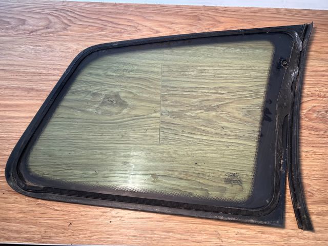 bontott FORD FOCUS C-MAX I Bal hátsó Fixüveg (Ajtóban)