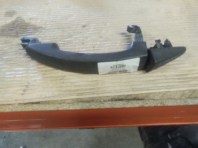 bontott FORD FOCUS C-MAX I Bal hátsó Külső Kilincs