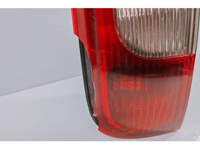 bontott FORD FOCUS C-MAX I Bal Hátsó Lámpa Foglalat