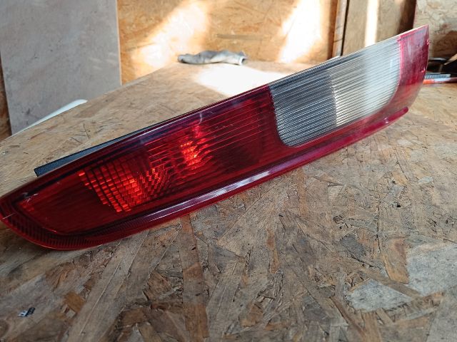 bontott FORD FOCUS C-MAX I Bal Hátsó Lámpa