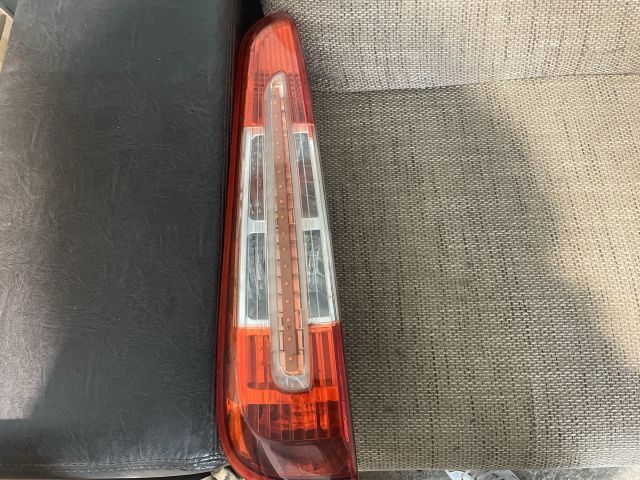 bontott FORD FOCUS C-MAX I Bal Hátsó Lámpa