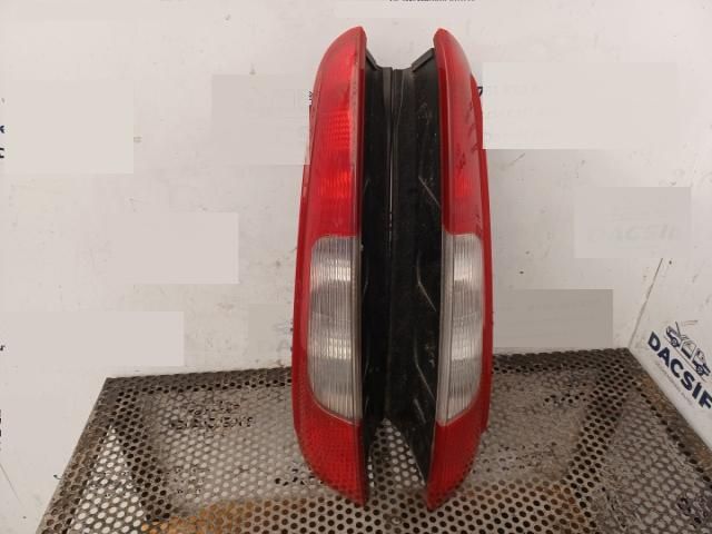 bontott FORD FOCUS C-MAX I Bal Külső Hátsó Lámpa