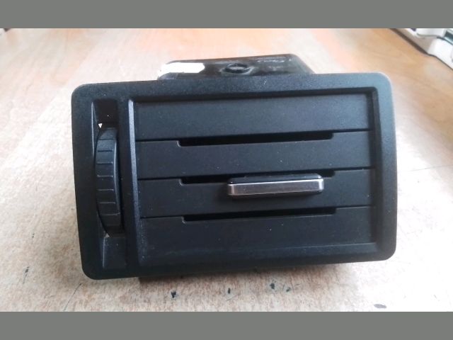 bontott FORD FOCUS C-MAX I Bal Szellőző