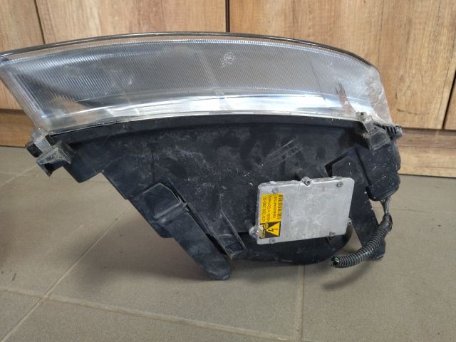 bontott FORD FOCUS C-MAX I Bal Xenon Fényszóró