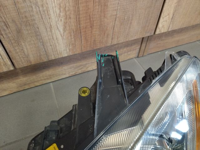 bontott FORD FOCUS C-MAX I Bal Xenon Fényszóró