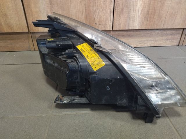 bontott FORD FOCUS C-MAX I Bal Xenon Fényszóró