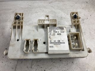 bontott FORD FOCUS C-MAX I Biztosítéktábla Doboz