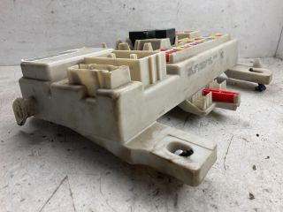 bontott FORD FOCUS C-MAX I Biztosítéktábla Doboz