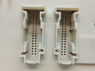 bontott FORD FOCUS C-MAX I Biztosítéktábla Utastér