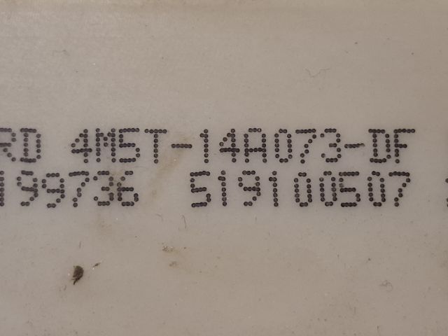 bontott FORD FOCUS C-MAX I Biztosítéktábla Utastér