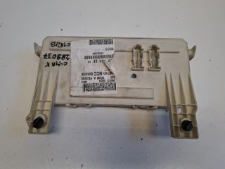 bontott FORD FOCUS C-MAX I Biztosítéktábla Utastér