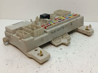 bontott FORD FOCUS C-MAX I Biztosítéktábla Utastér