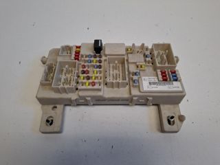 bontott FORD FOCUS C-MAX I Biztosítéktábla Utastér