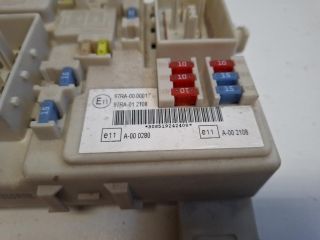 bontott FORD FOCUS C-MAX I Biztosítéktábla Utastér