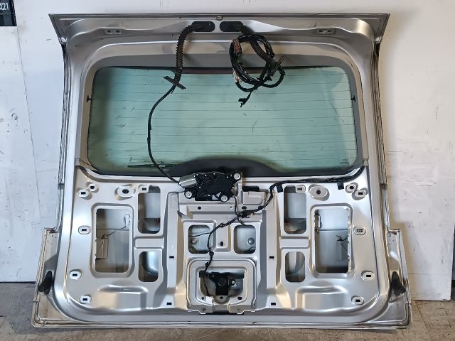 bontott FORD FOCUS C-MAX I Csomagtérajtó (Részeivel)