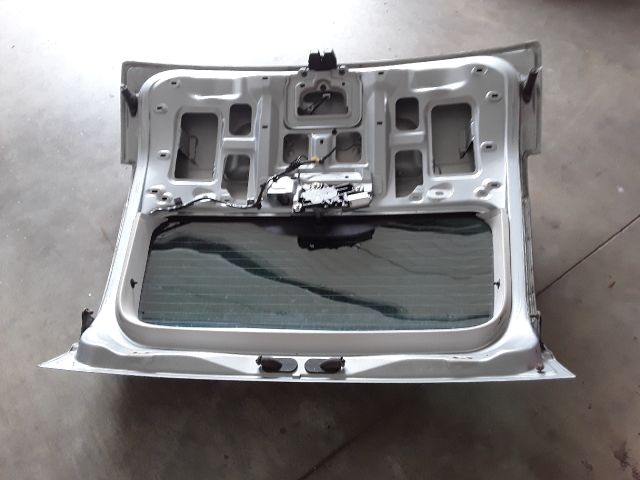 bontott FORD FOCUS C-MAX I Csomagtérajtó (Üres lemez)