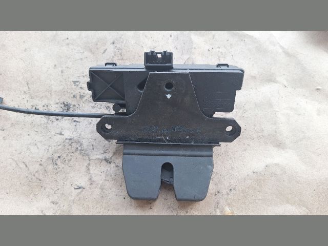 bontott FORD FOCUS C-MAX I Csomagtérajtó Zárszerkezet