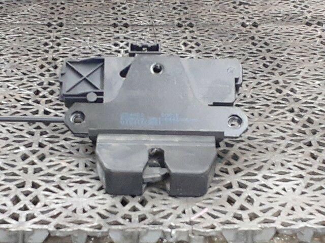 bontott FORD FOCUS C-MAX I Csomagtérajtó Zárszerkezet