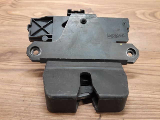 bontott FORD FOCUS C-MAX I Csomagtérajtó Zárszerkezet