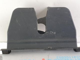 bontott FORD FOCUS C-MAX I Csomagtérajtó Zárszerkezet