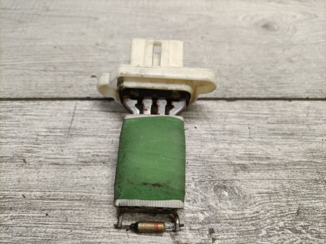 bontott FORD FOCUS C-MAX I Előtét Ellenállás Fűtőmotor