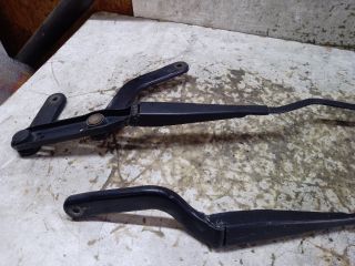 bontott FORD FOCUS C-MAX I Első Ablaktörlő Kar