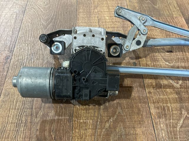 bontott FORD FOCUS C-MAX I Első Ablaktörlő Szerkezet Motorral