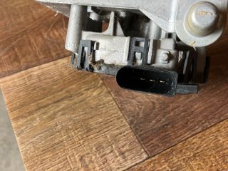 bontott FORD FOCUS C-MAX I Első Ablaktörlő Szerkezet Motorral