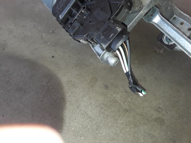 bontott FORD FOCUS C-MAX I Első Ablaktörlő Szerkezet Motorral