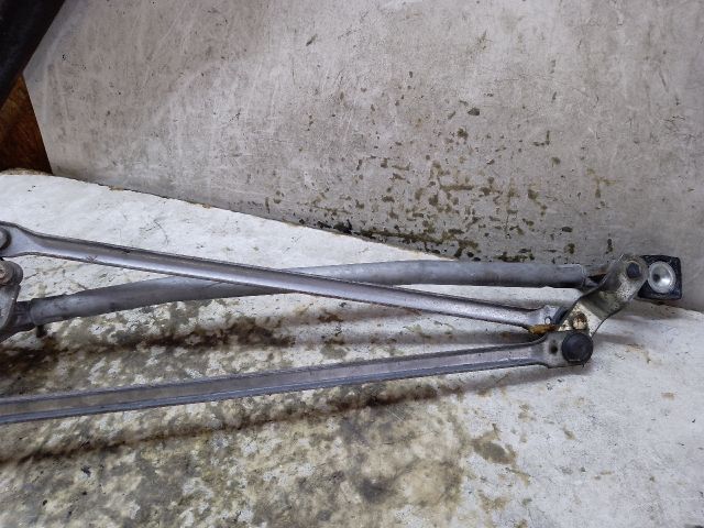 bontott FORD FOCUS C-MAX I Első Ablaktörlő Szerkezet Motorral