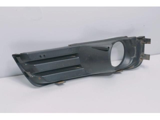 bontott FORD FOCUS C-MAX I Első Lökhárító Jobb Díszrács