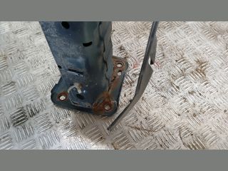 bontott FORD FOCUS C-MAX I Első Lökhárító Merevítő (Fém)