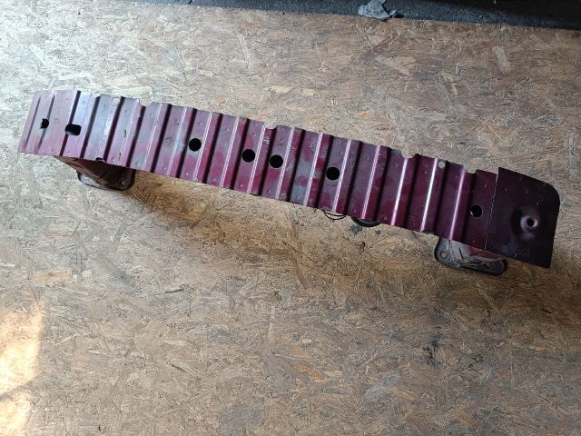 bontott FORD FOCUS C-MAX I Első Lökhárító Merevítő (Fém)