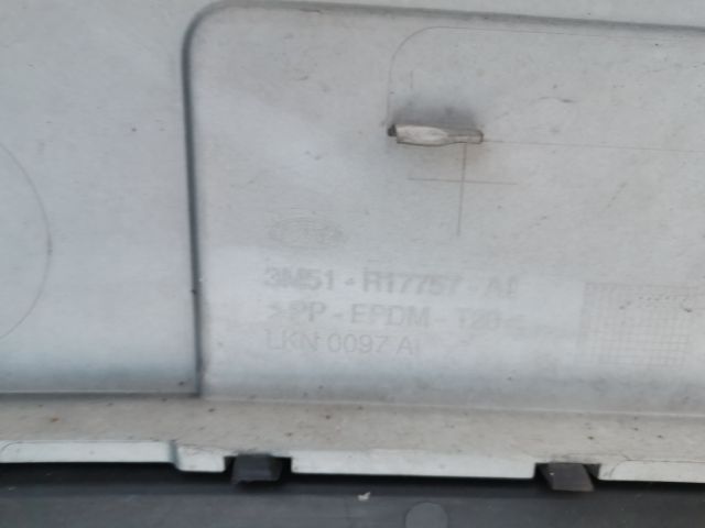 bontott FORD FOCUS C-MAX I Első Lökhárító (Részeivel)